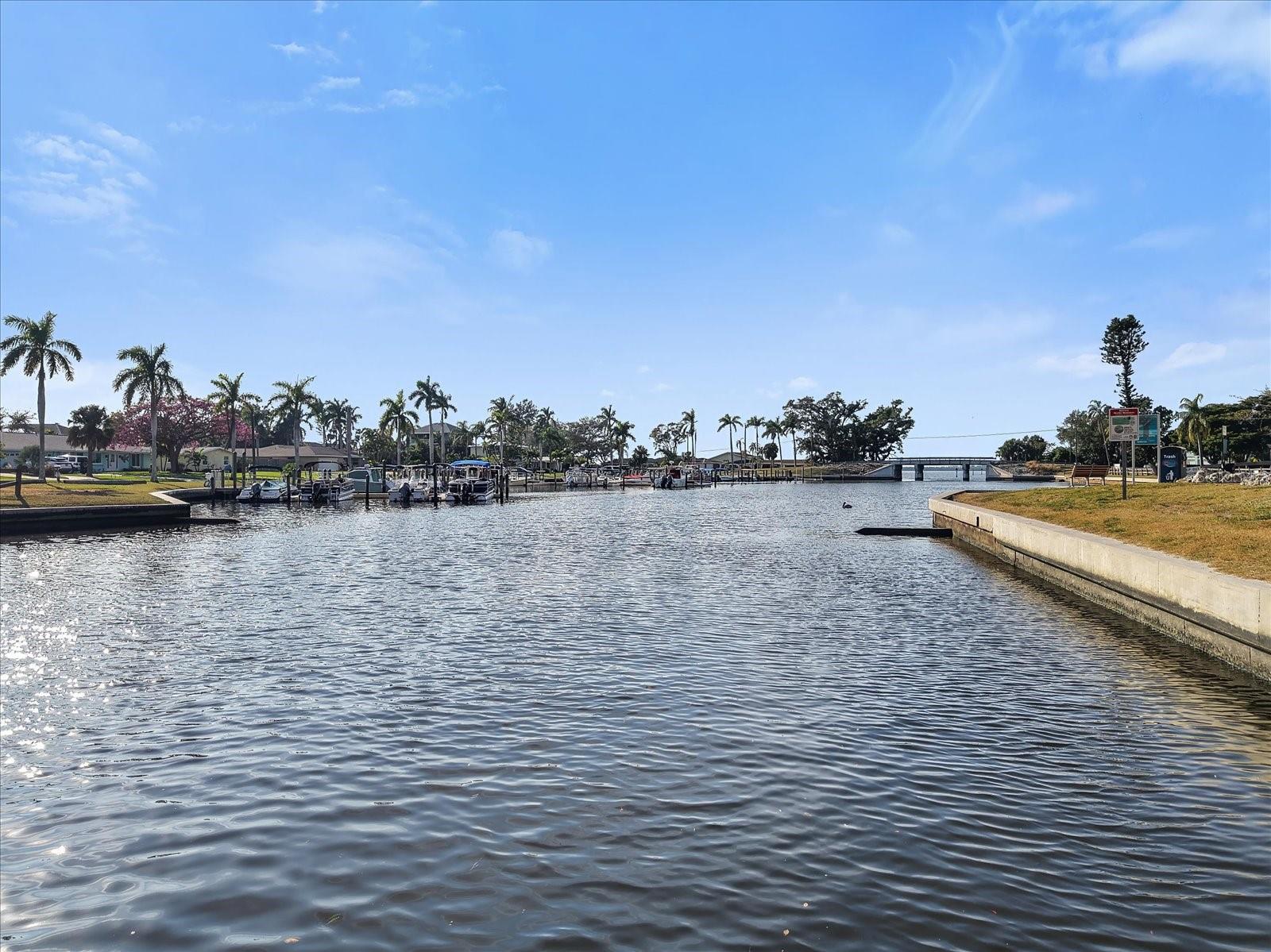 Image 16 of 23 For 2308 Palma Sola Boulevard