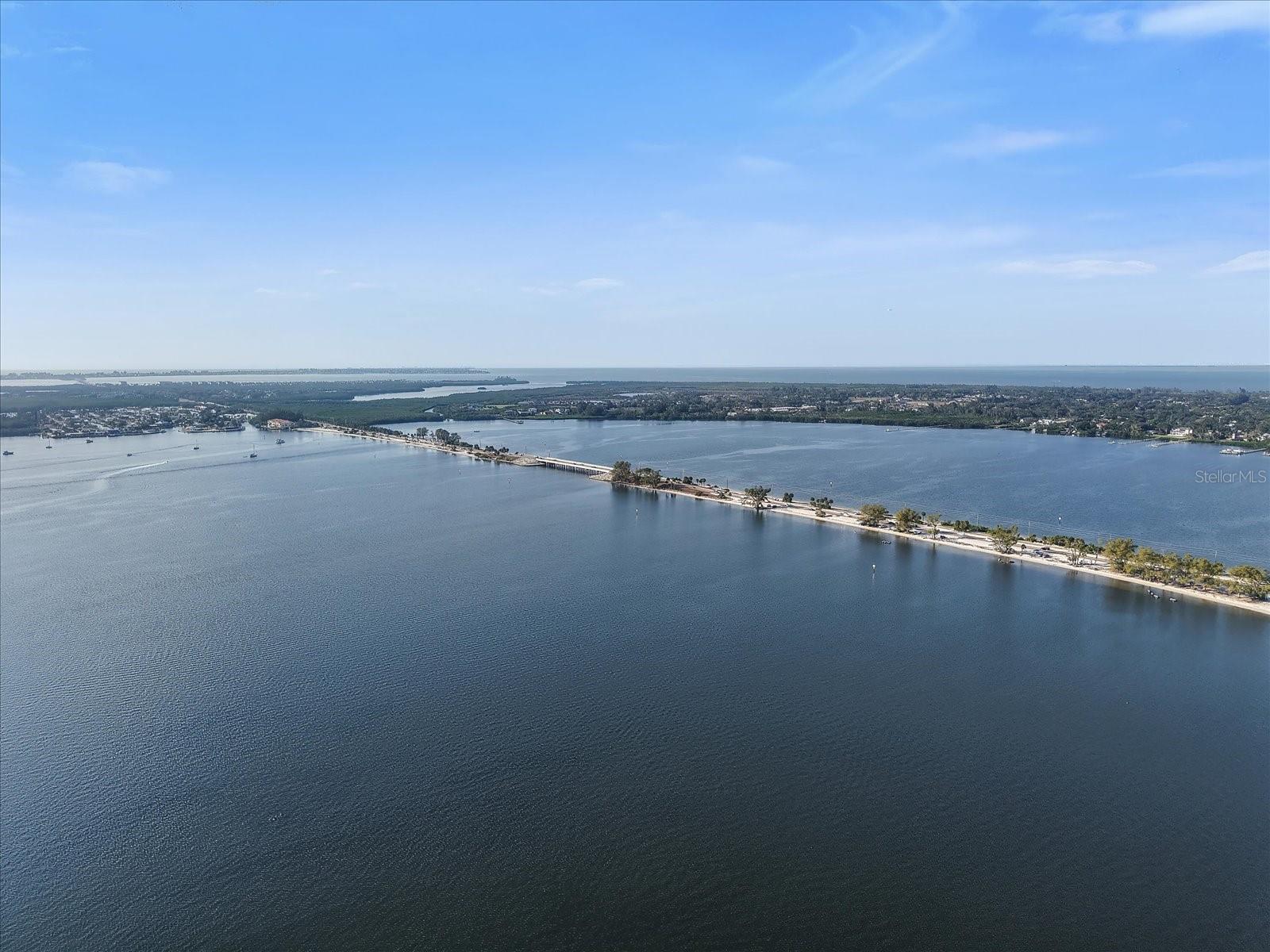 Image 20 of 23 For 2308 Palma Sola Boulevard