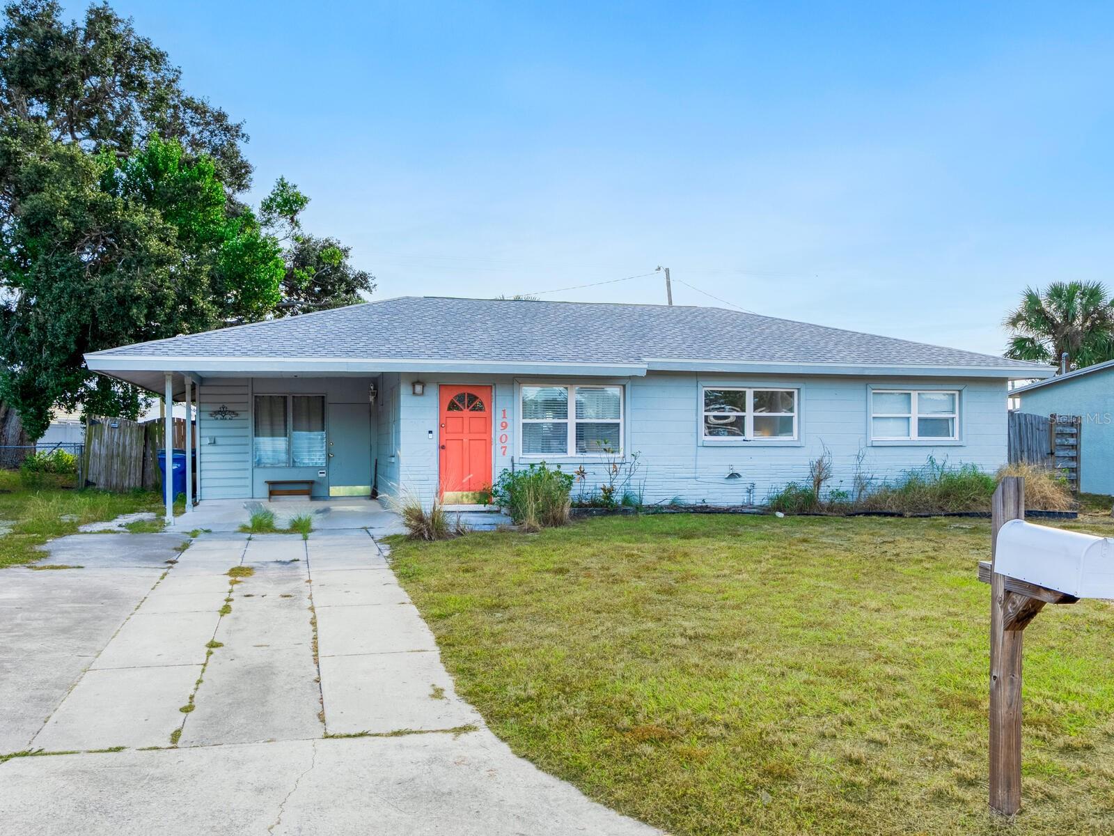 Image 2 of 39 For 1907 Harvard Avenue