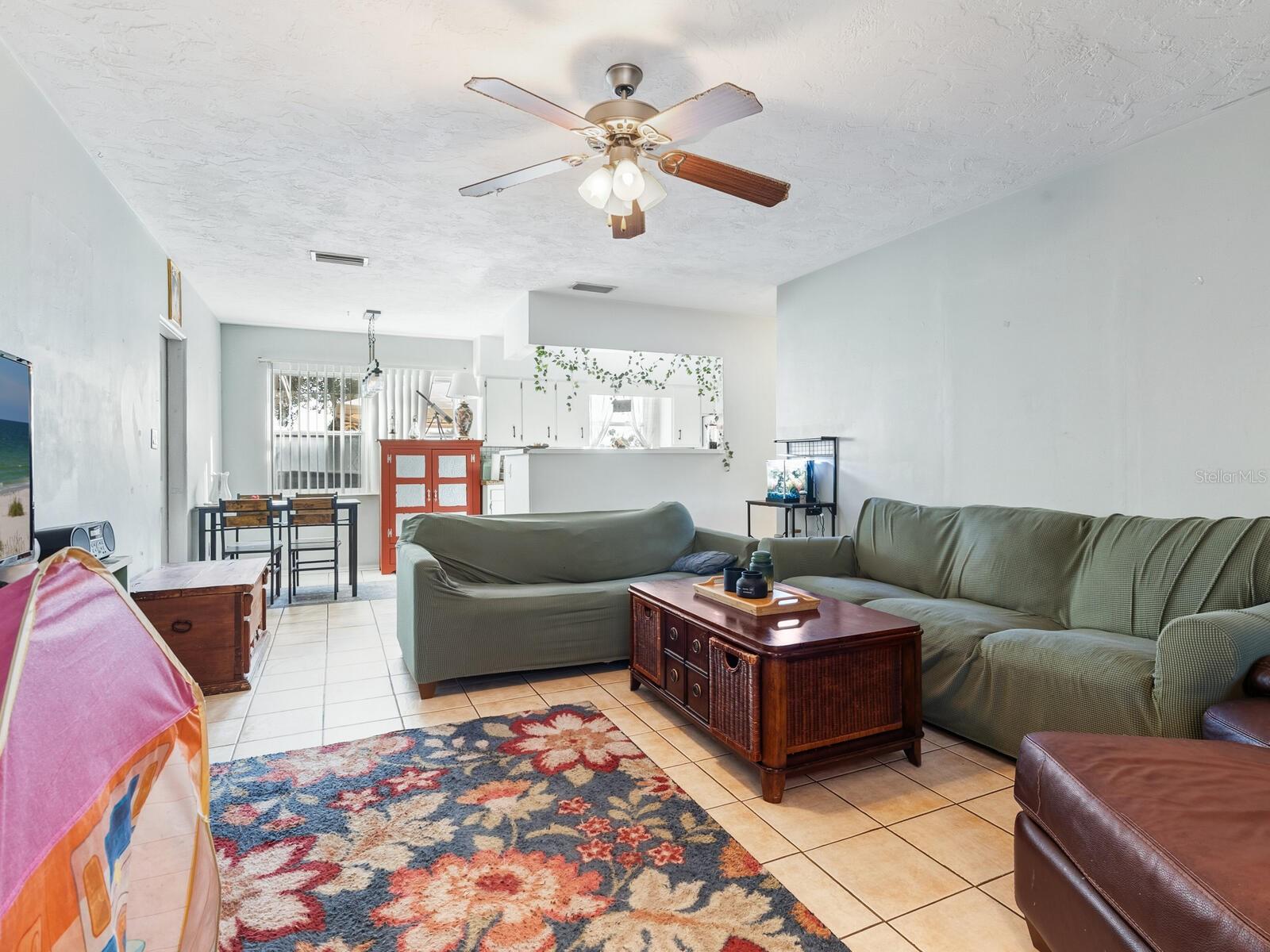 Image 4 of 39 For 1907 Harvard Avenue