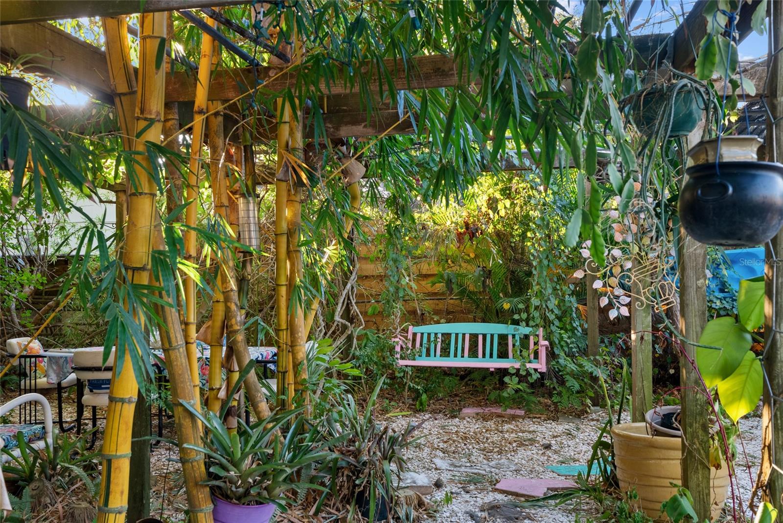 Image 24 of 30 For 2207 Hickory Avenue