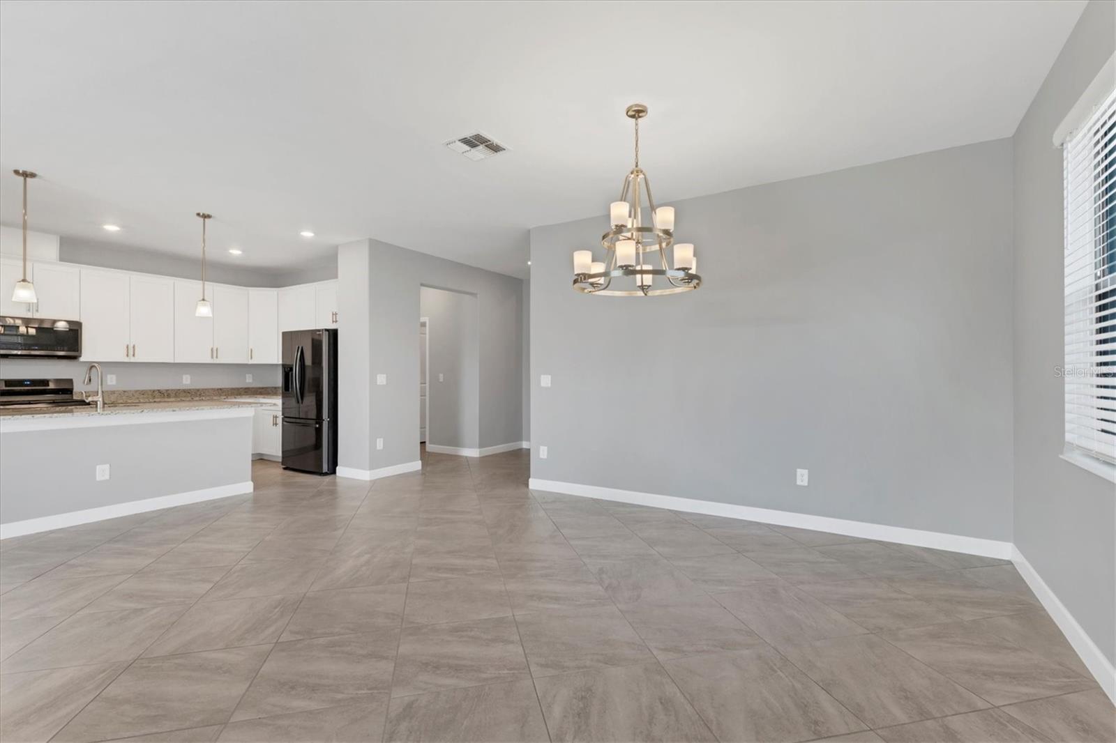 Image 13 of 75 For 5129 Marina Basin Court