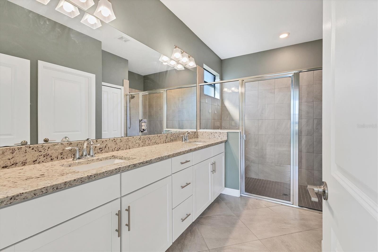 Image 18 of 75 For 5129 Marina Basin Court