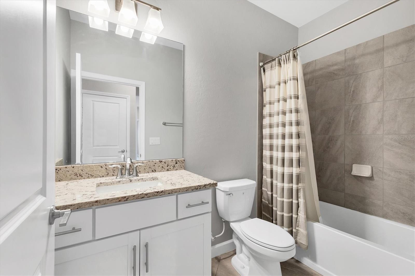 Image 20 of 75 For 5129 Marina Basin Court