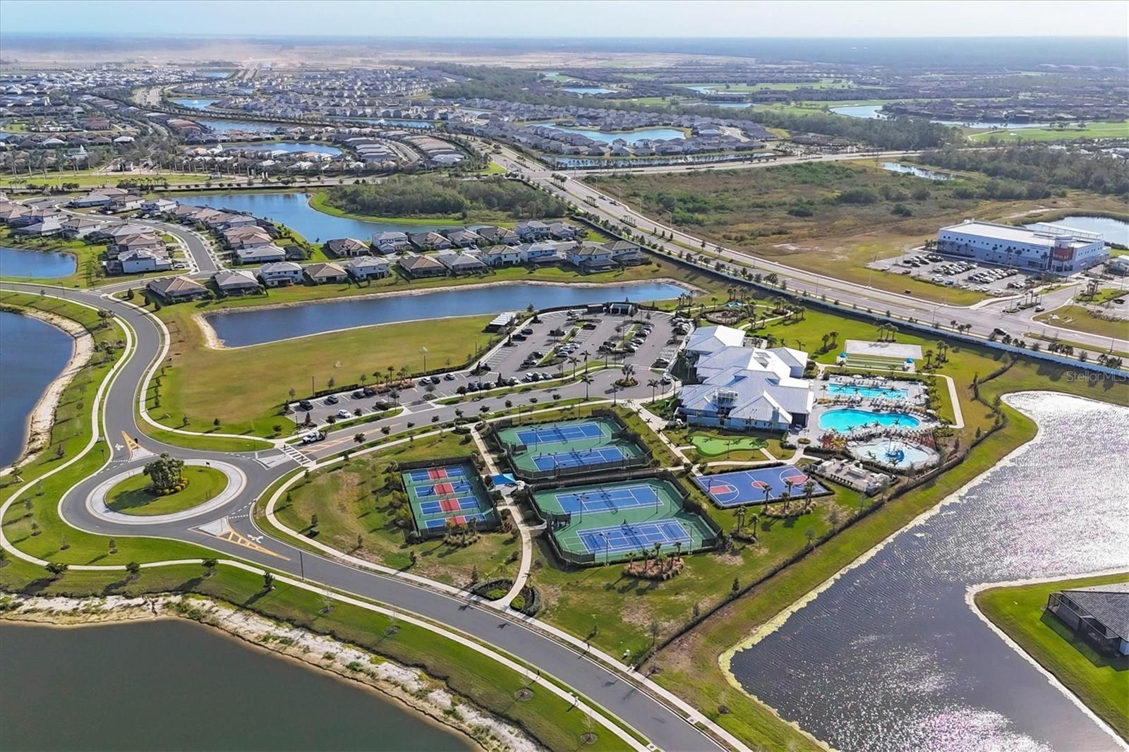 Image 37 of 75 For 5129 Marina Basin Court