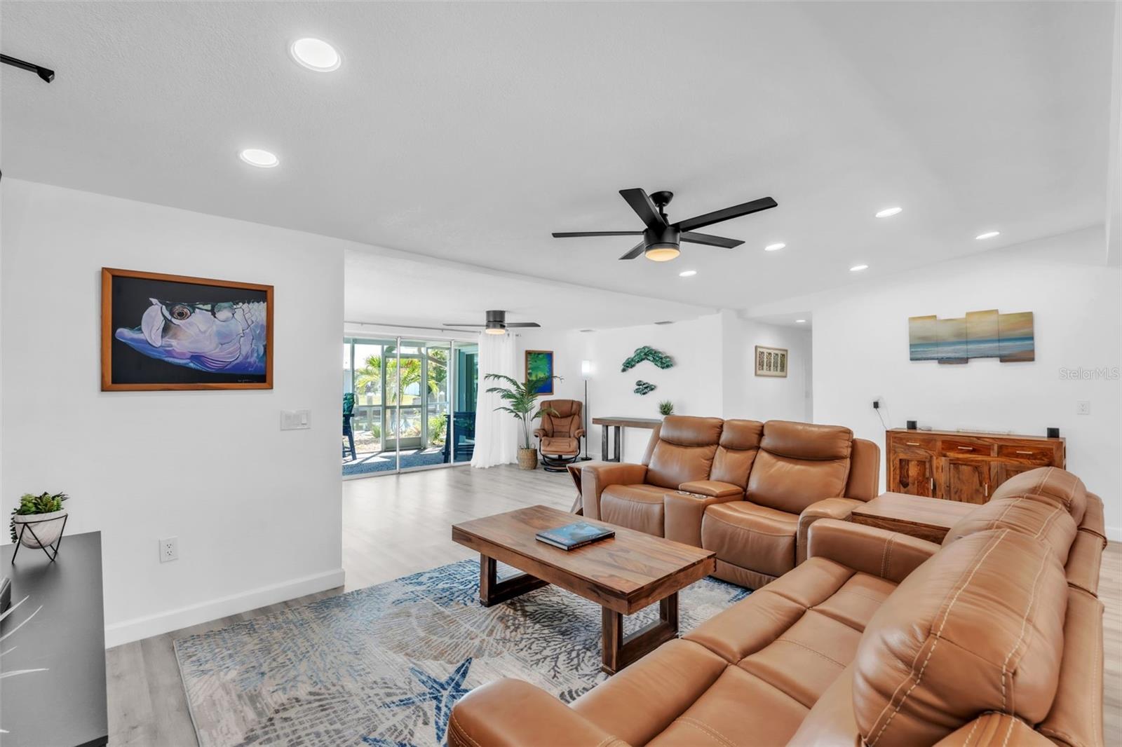 Image 14 of 59 For 513 71st Street