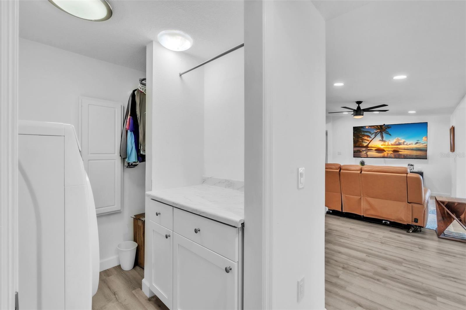 Image 16 of 59 For 513 71st Street