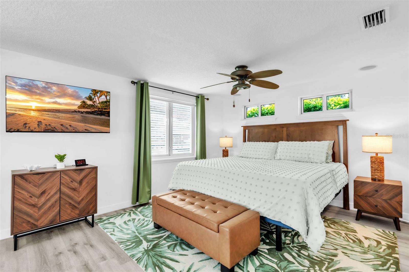 Image 18 of 59 For 513 71st Street