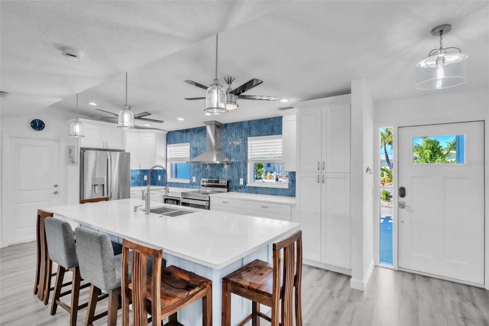 Image 6 of 59 For 513 71st Street