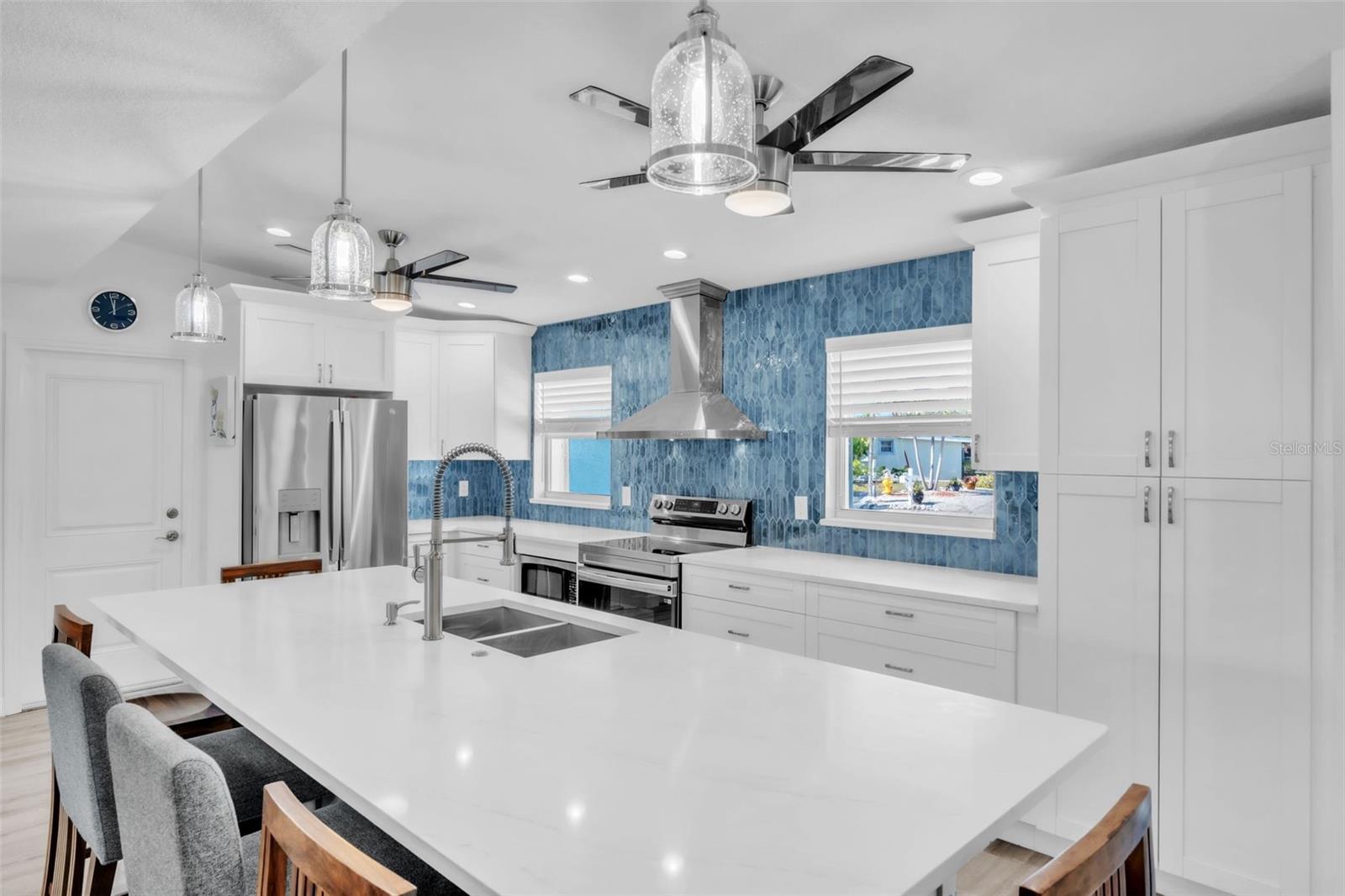 Image 7 of 59 For 513 71st Street