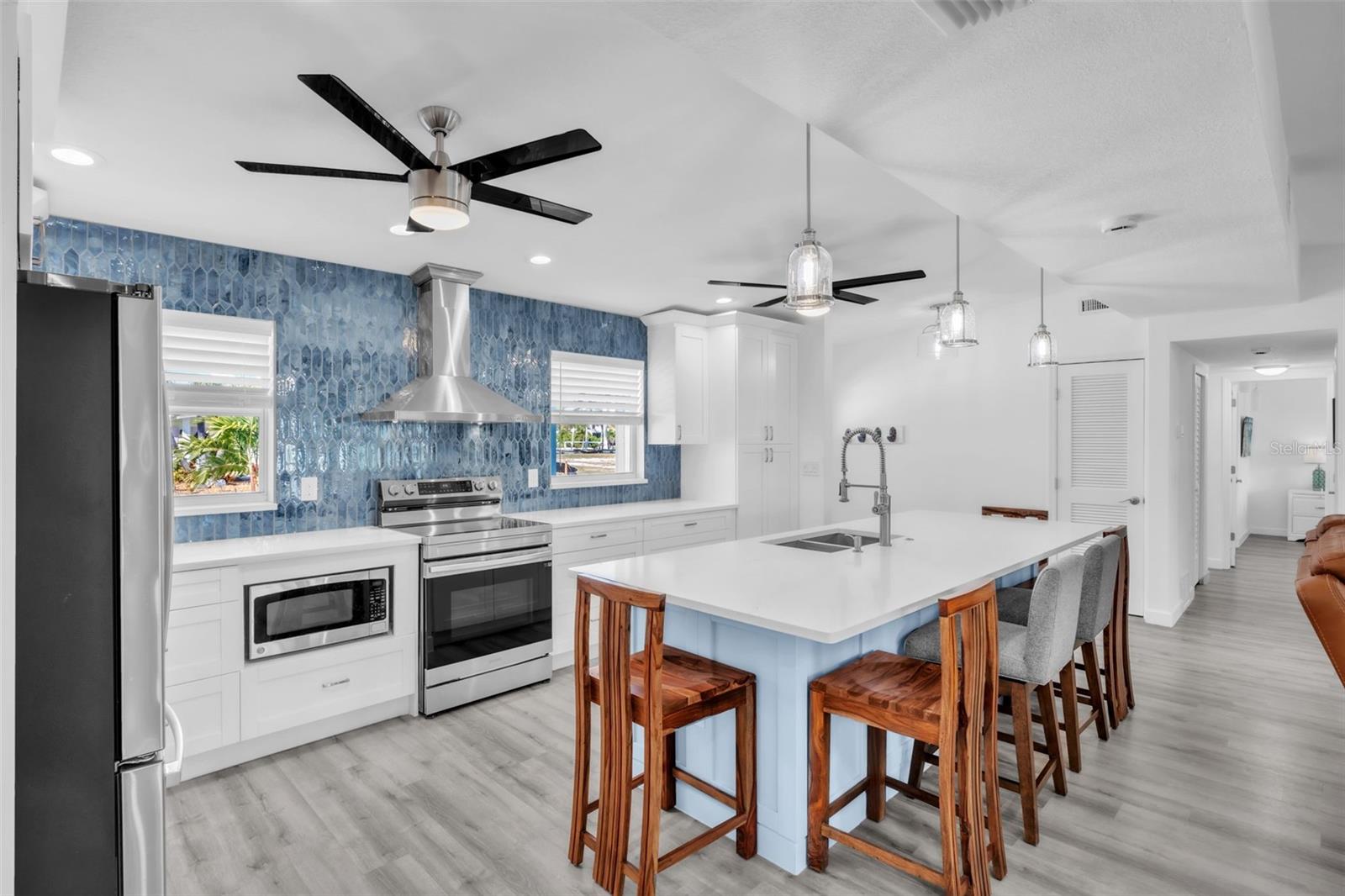 Image 8 of 59 For 513 71st Street