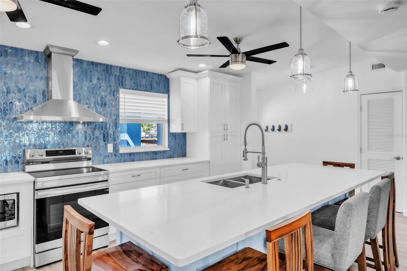 Image 9 of 59 For 513 71st Street