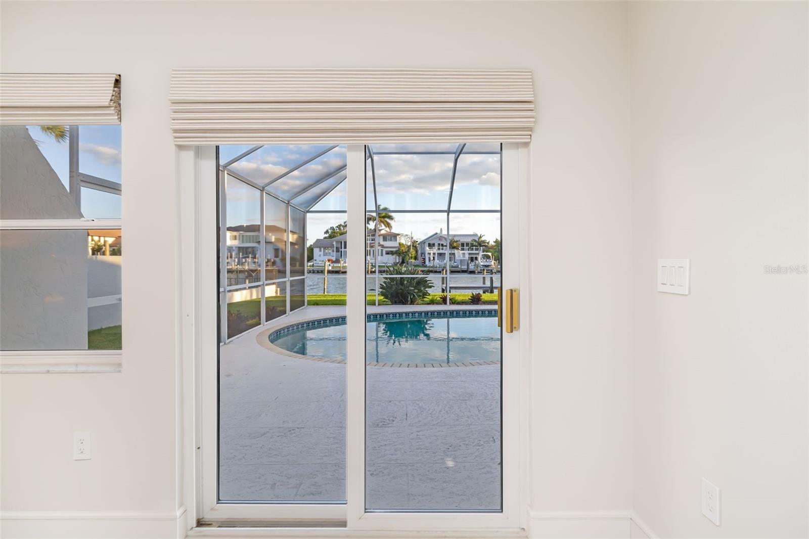 Image 32 of 95 For 480 Cleveland Drive