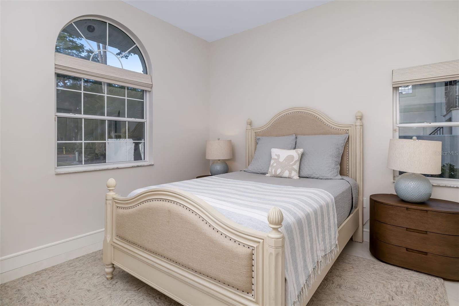 Image 41 of 95 For 480 Cleveland Drive