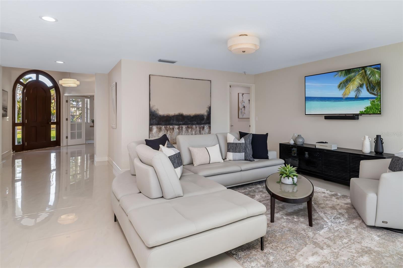 Image 9 of 95 For 480 Cleveland Drive