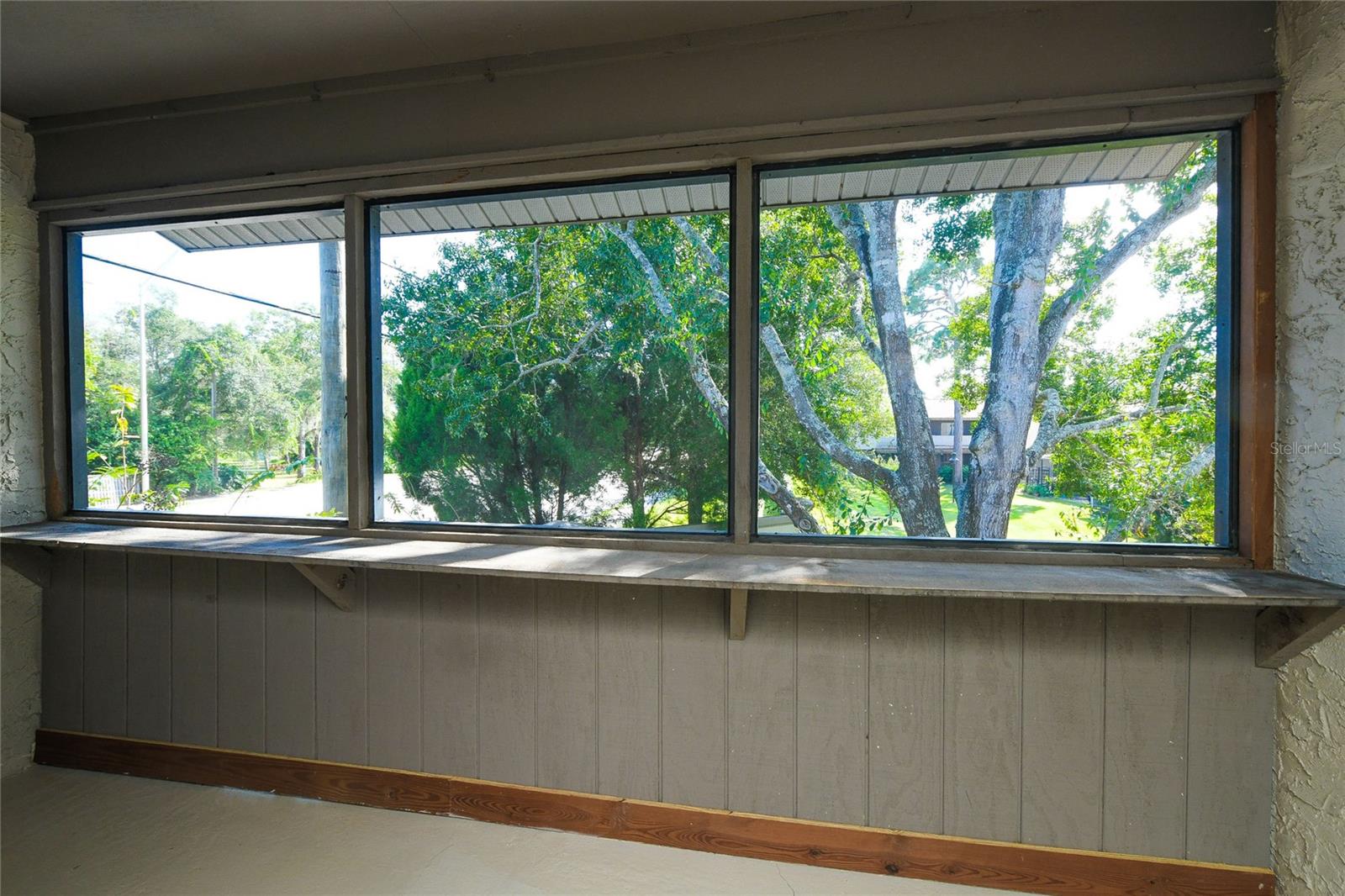 Image 24 of 35 For 4465 Rayfield Drive