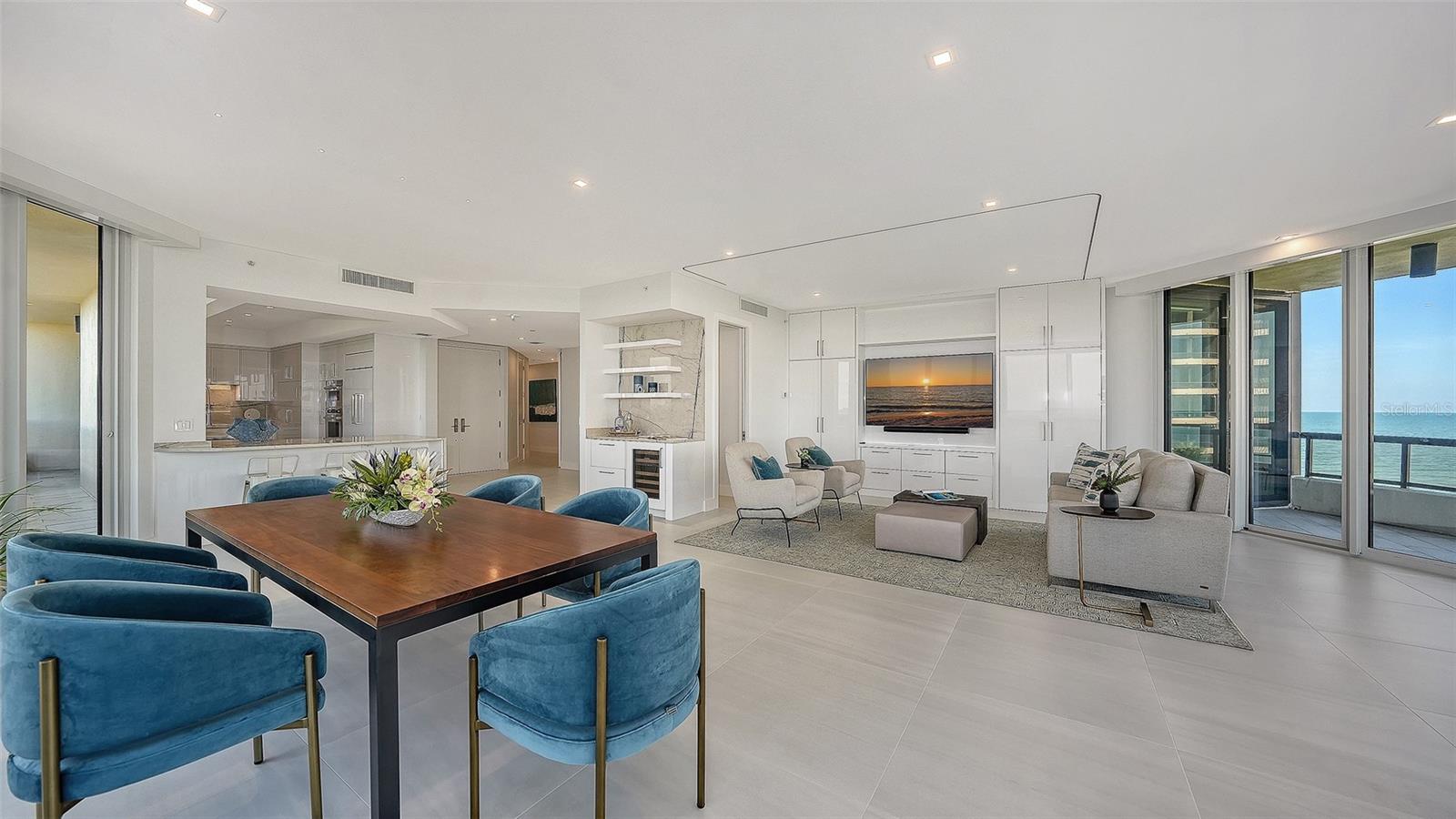 Image 14 of 65 For 415 L Ambiance Drive E507