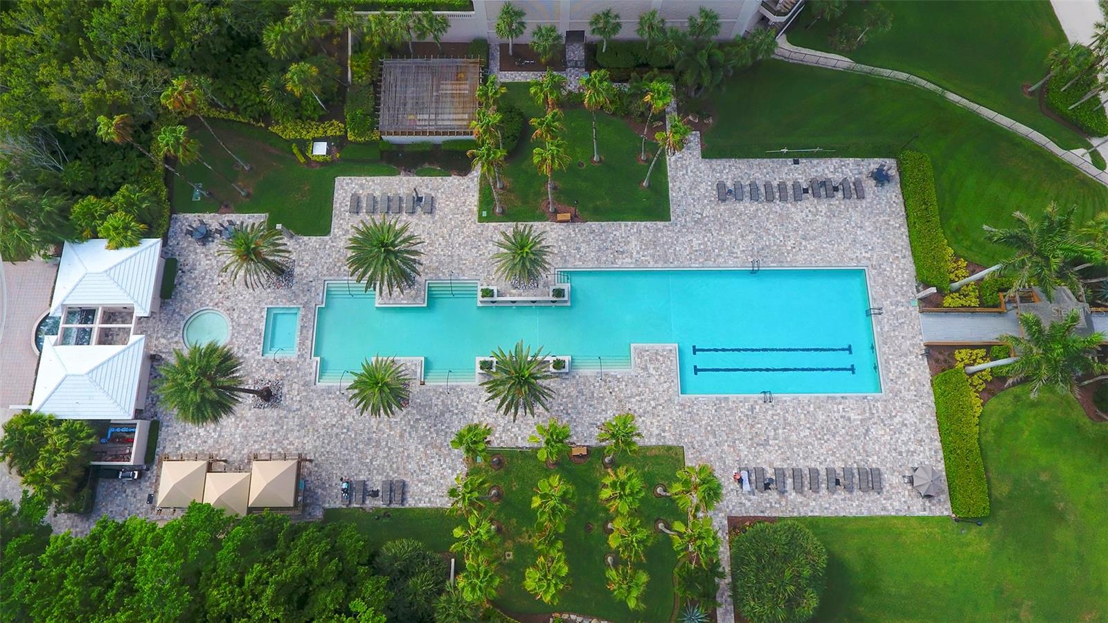 Image 48 of 65 For 415 L Ambiance Drive E507