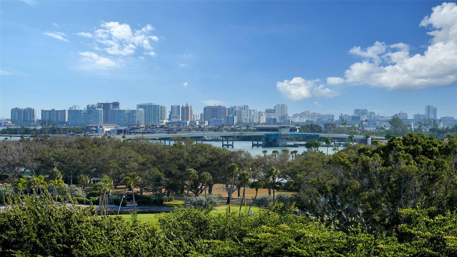 Image 63 of 65 For 415 L Ambiance Drive E507