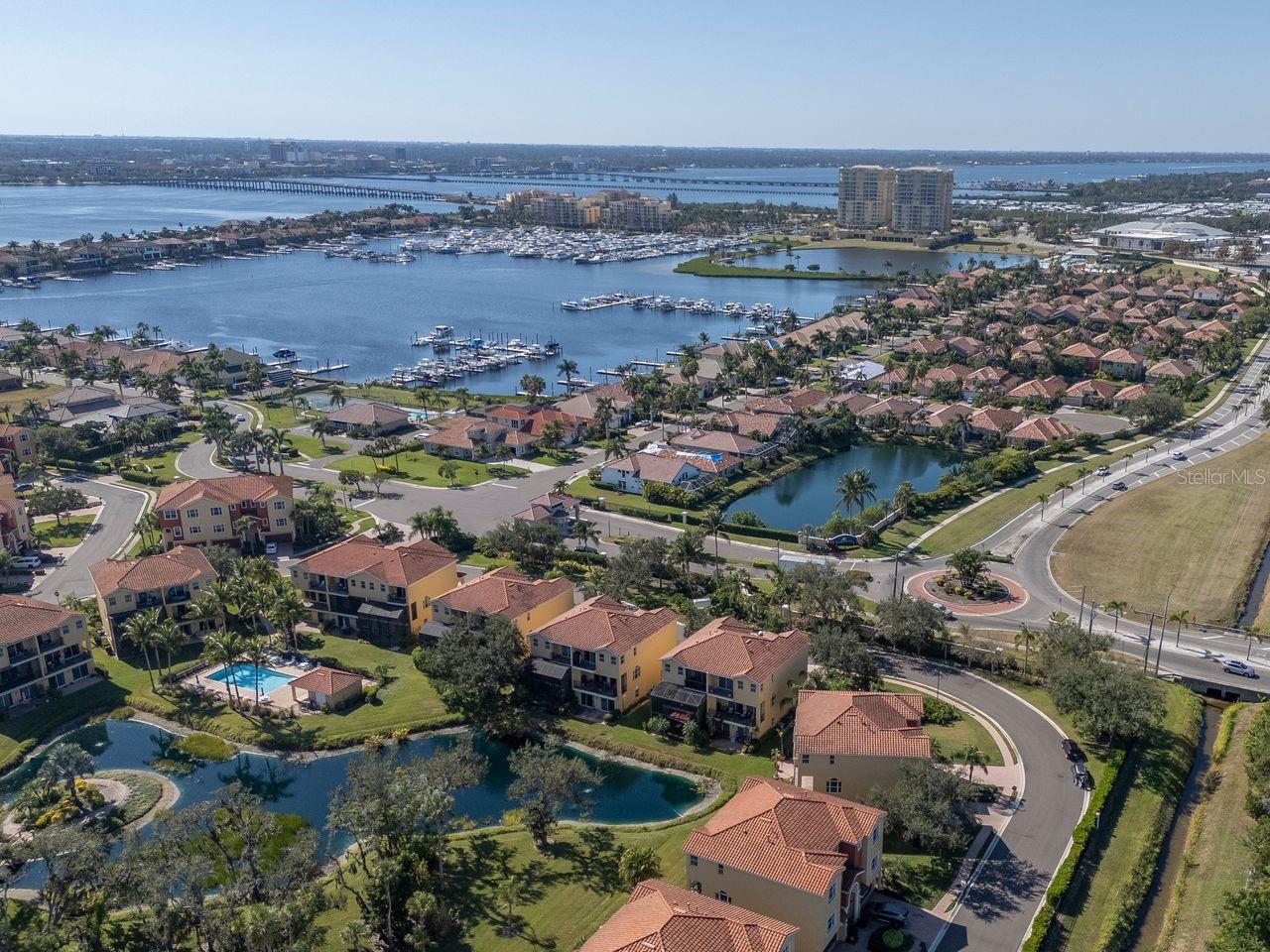 Image 45 of 92 For 1520 3rd Street Circle E