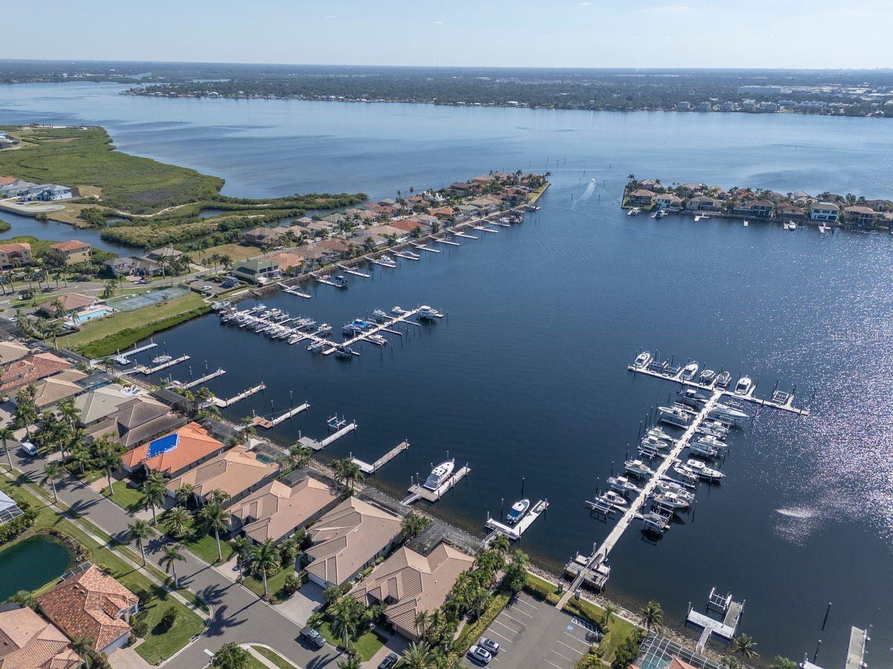 Image 51 of 92 For 1520 3rd Street Circle E