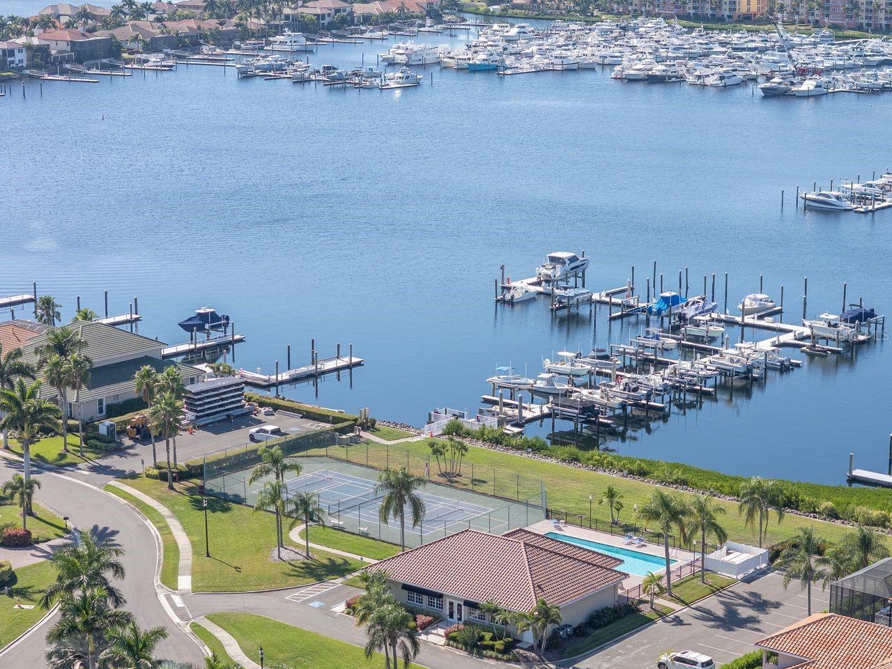 Image 57 of 92 For 1520 3rd Street Circle E