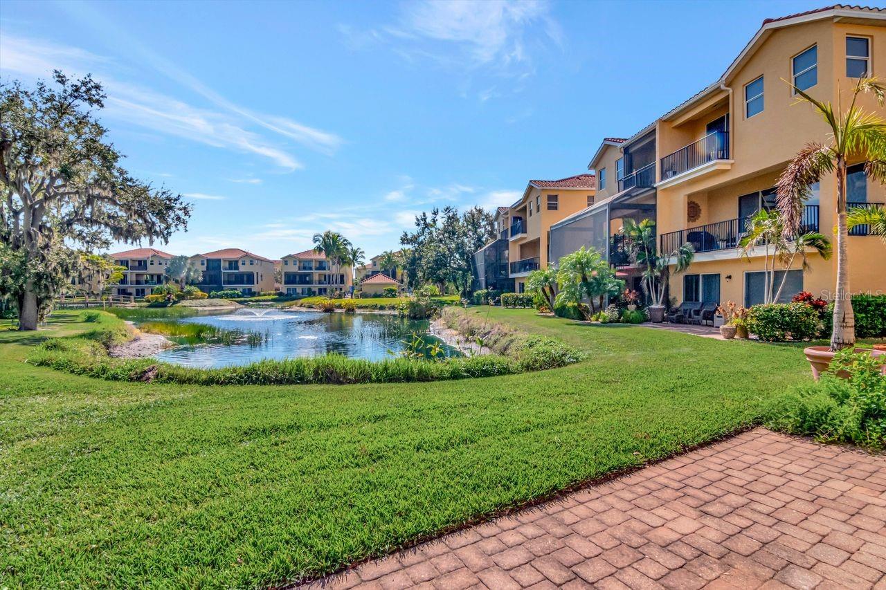 Image 60 of 92 For 1520 3rd Street Circle E