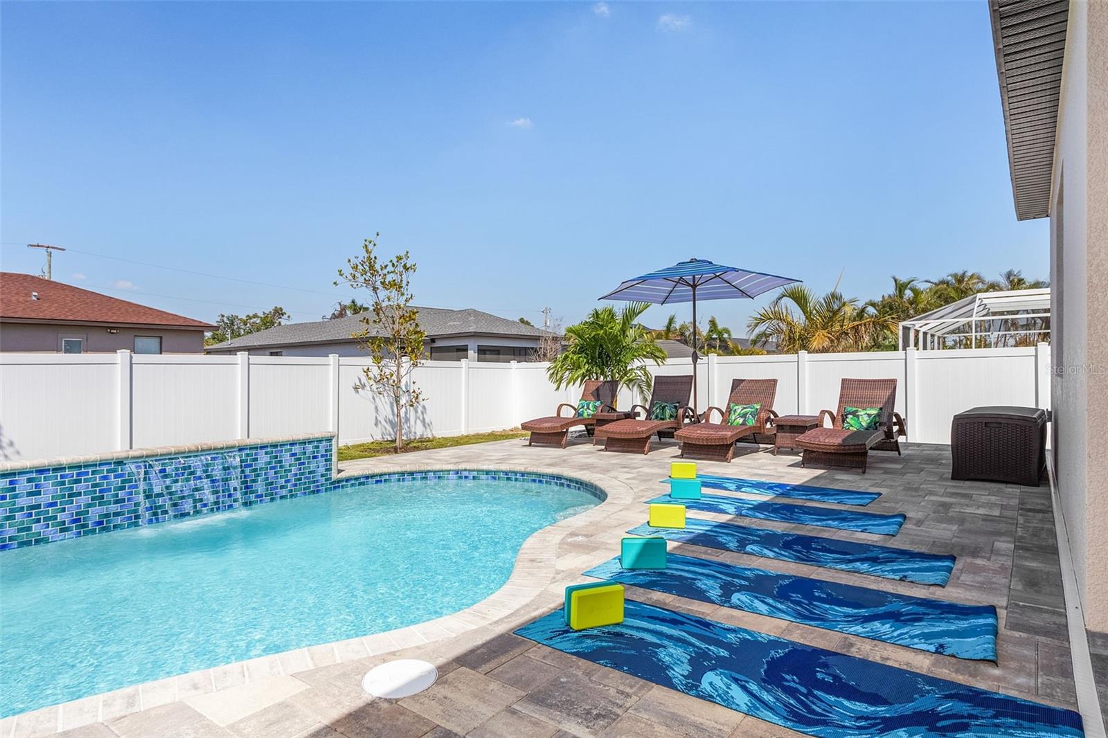 Image 35 of 49 For 2307 18th Street