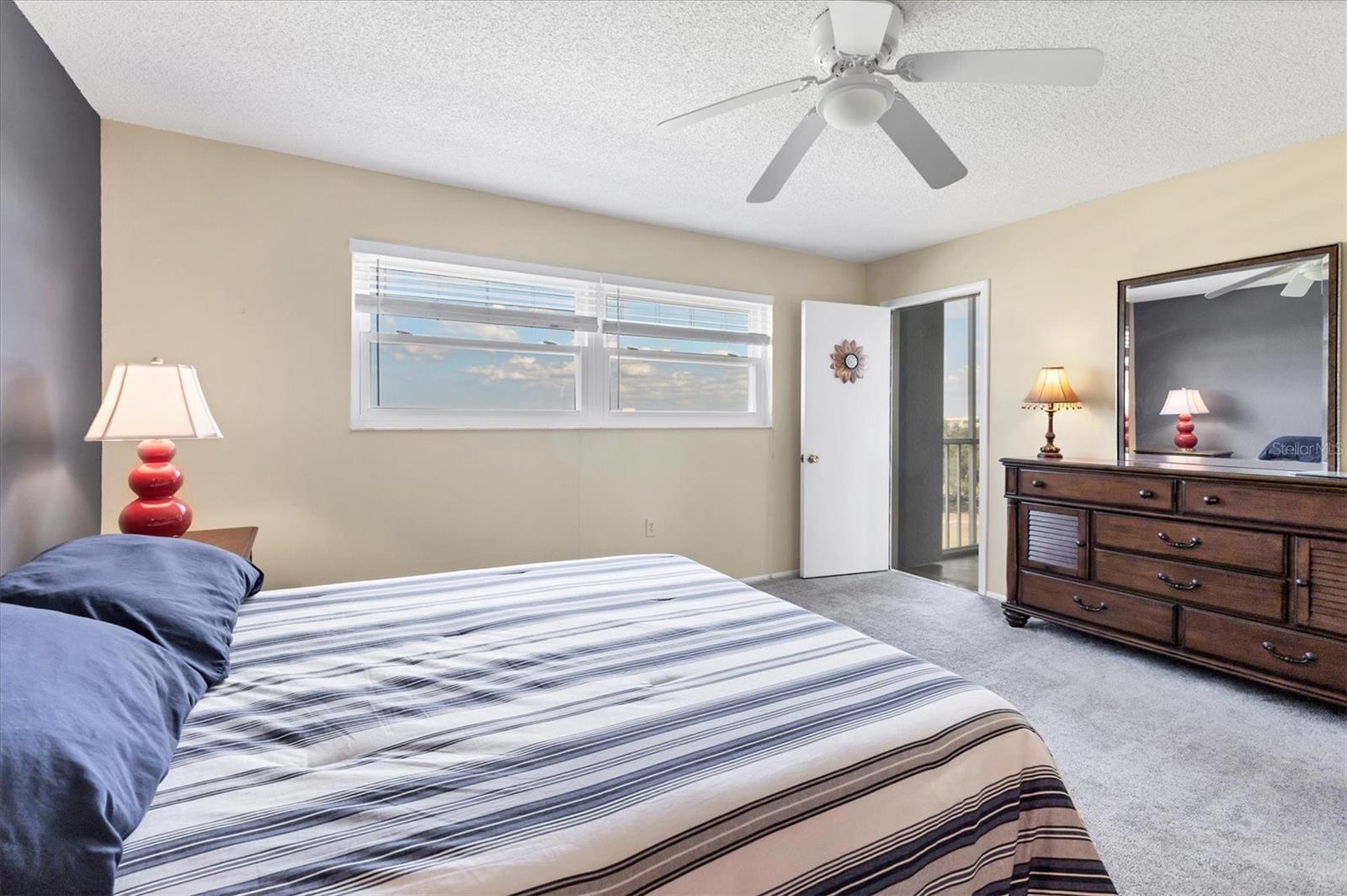 Image 21 of 54 For 3820 Ironwood Lane W 602-i