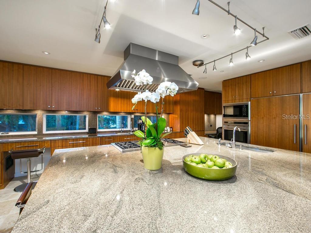 Image 14 of 44 For 1404 Kenilworth Street