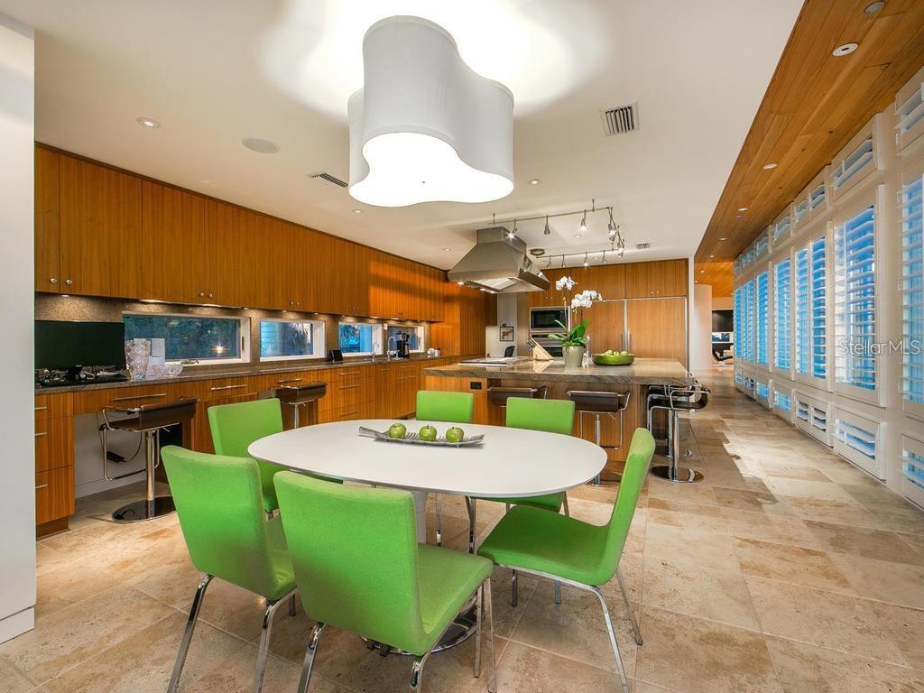 Image 16 of 44 For 1404 Kenilworth Street