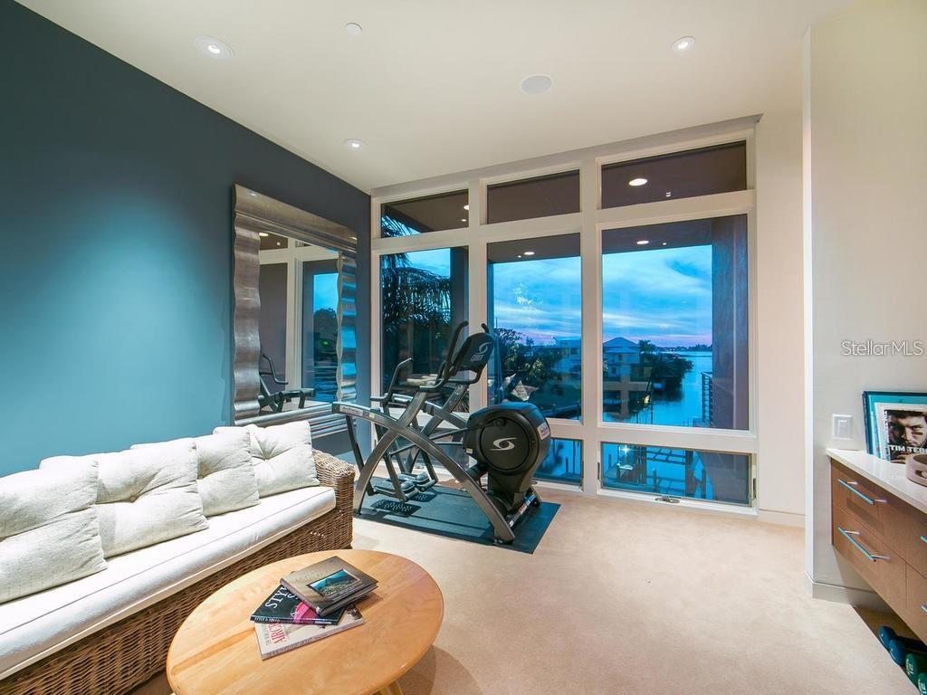 Image 19 of 44 For 1404 Kenilworth Street