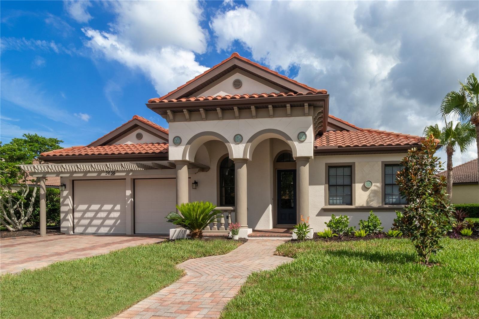 Details for 3635 80th Drive E, SARASOTA, FL 34243