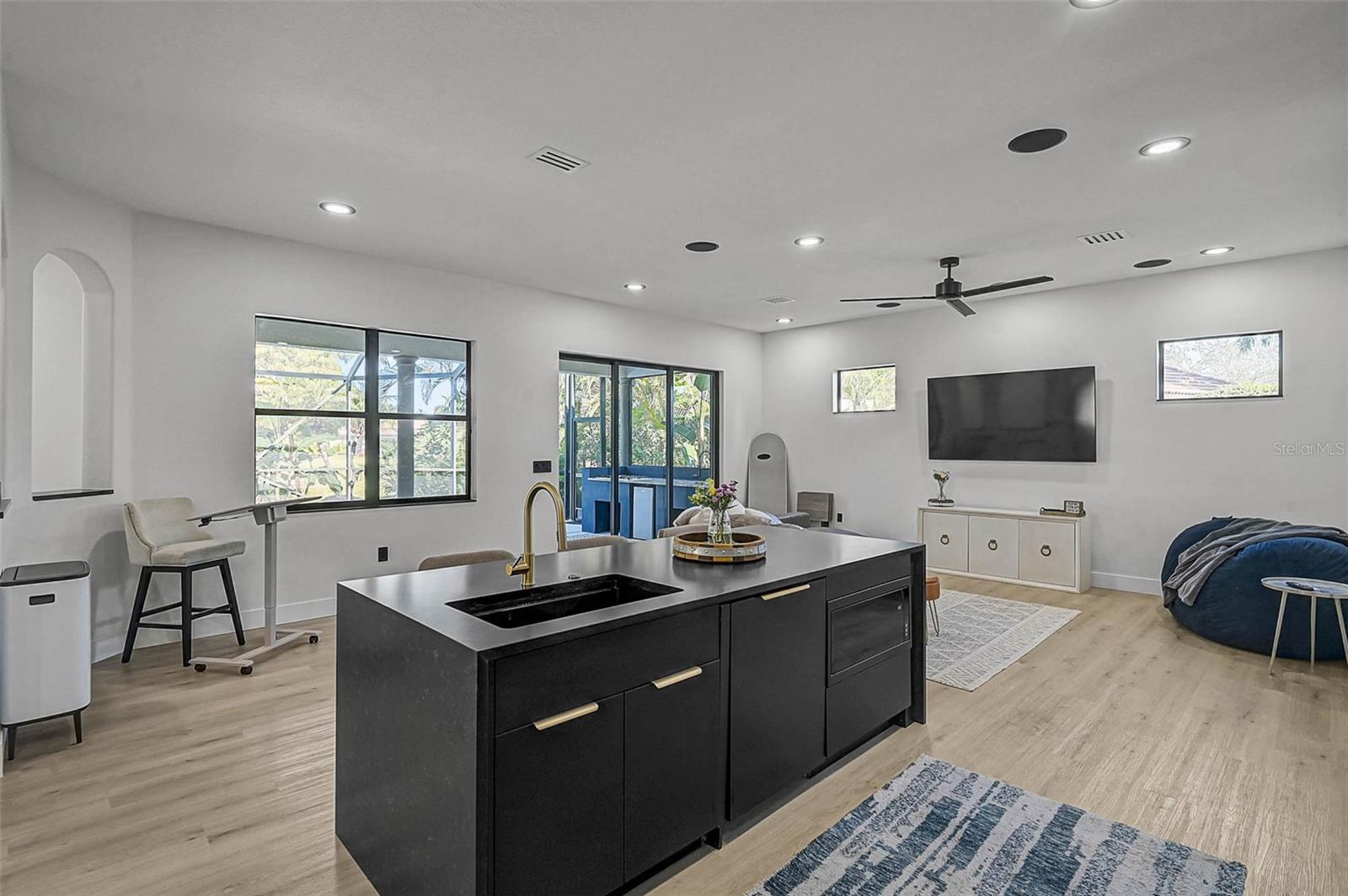 Image 22 of 53 For 3635 80th Drive E