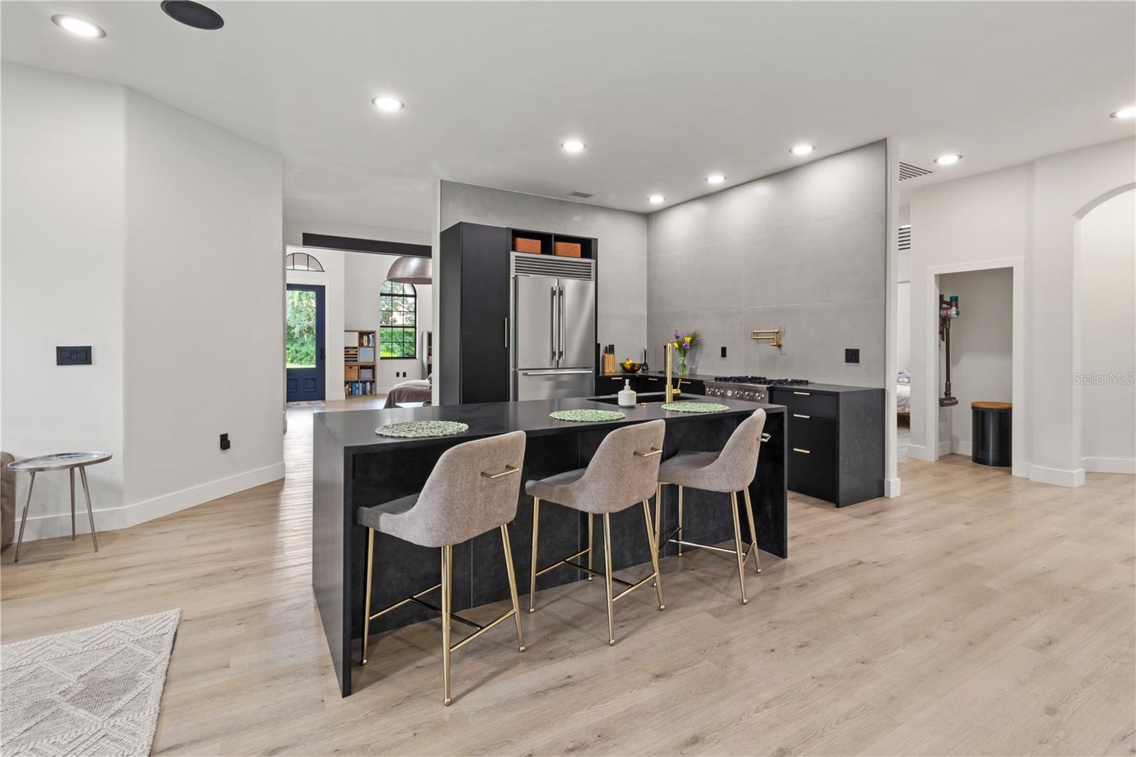 Image 3 of 11 For 3635 80th Drive E