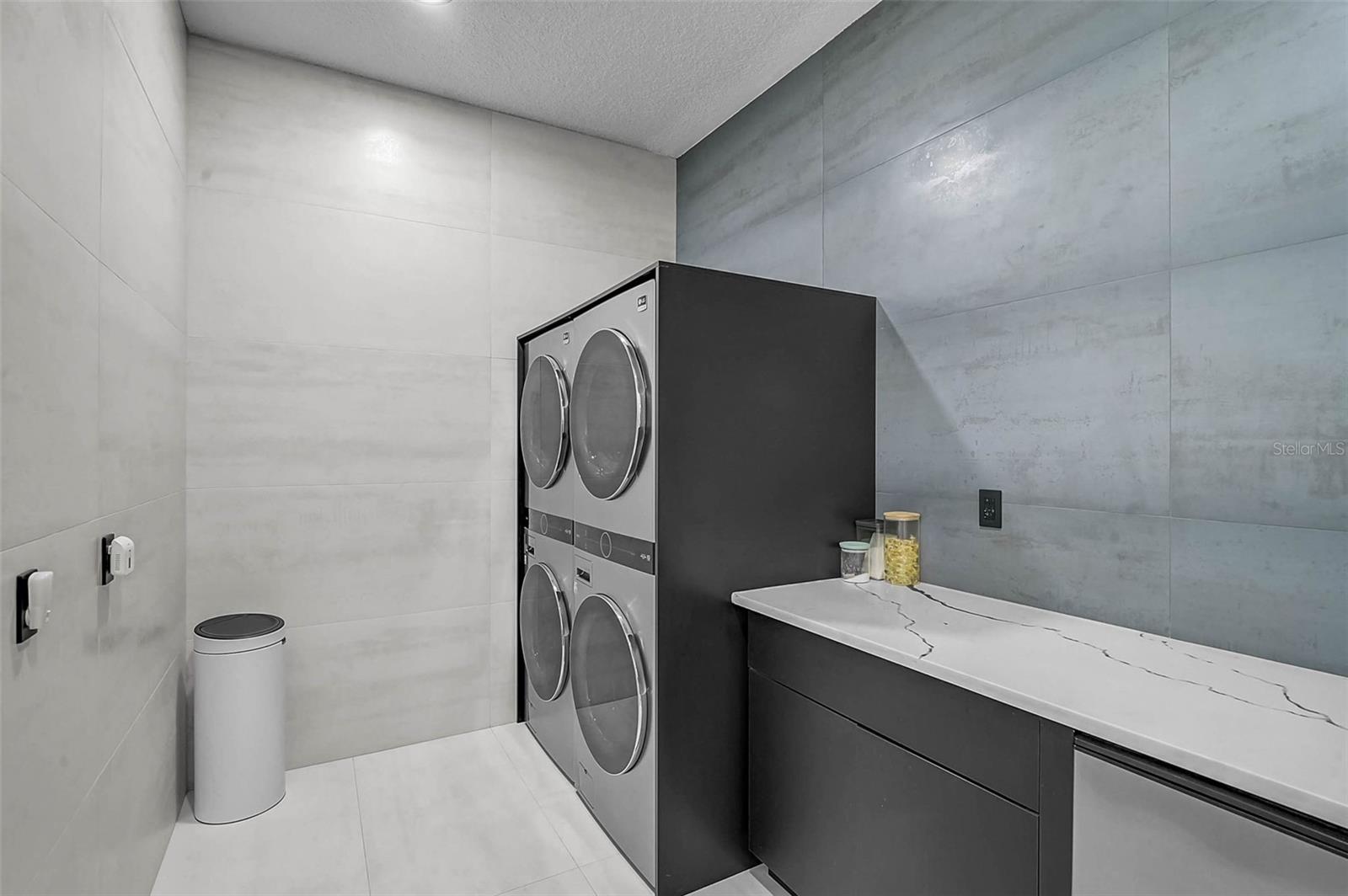 Image 32 of 53 For 3635 80th Drive E