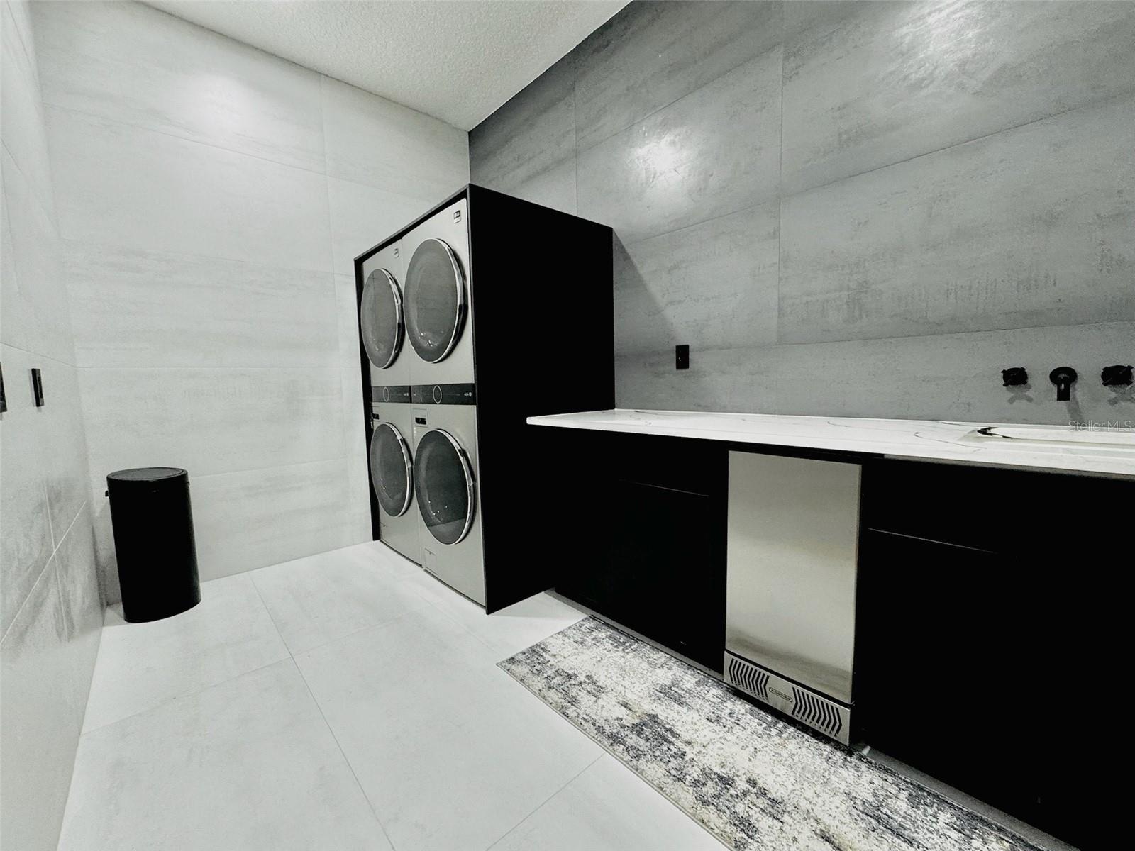 Image 6 of 11 For 3635 80th Drive E