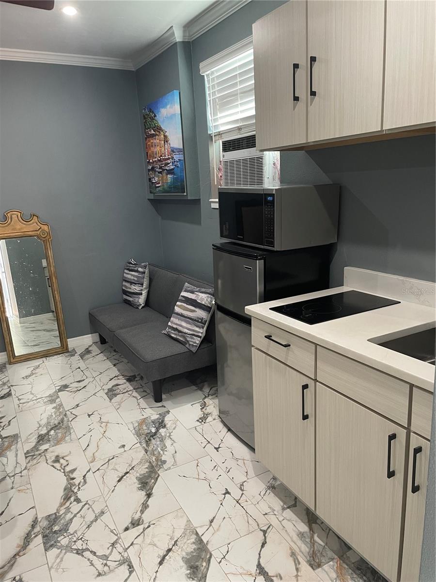 Image 13 of 16 For 1929 3rd Avenue E