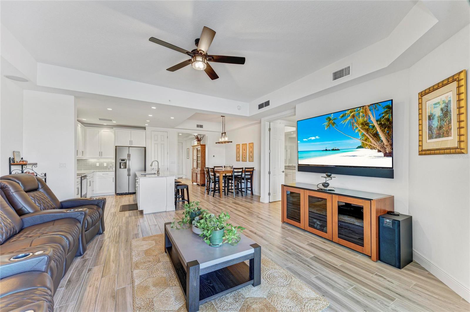 Image 13 of 66 For 10530 Boardwalk Loop 202