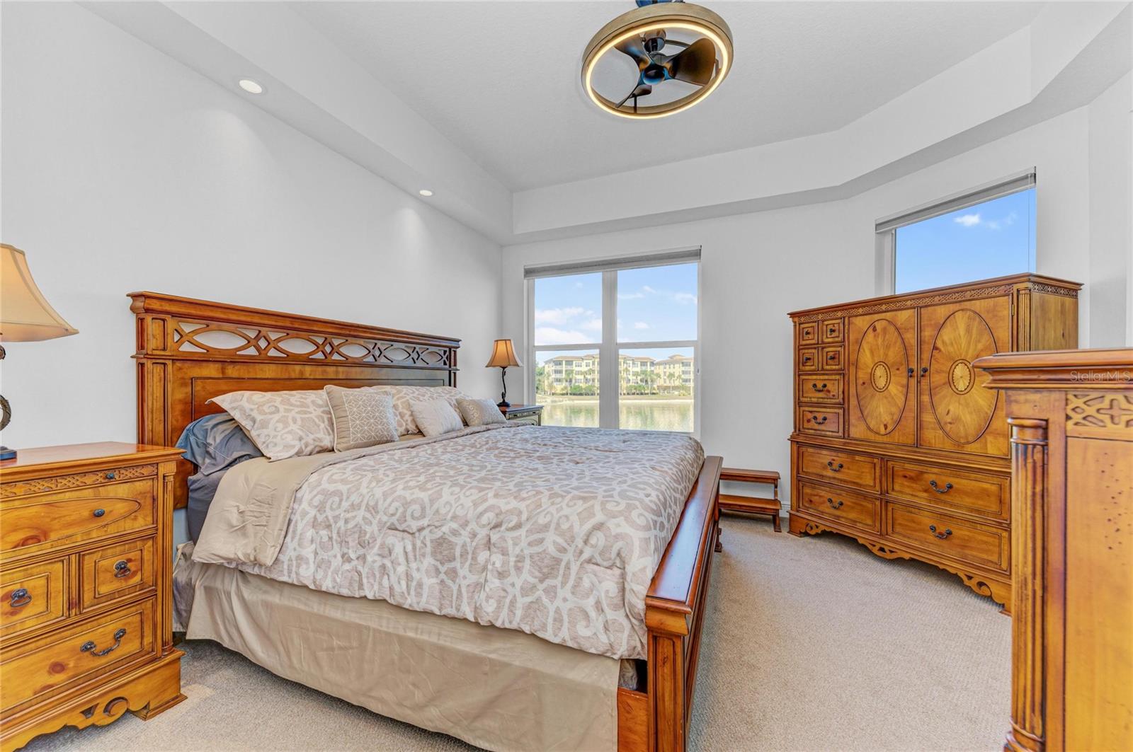 Image 20 of 66 For 10530 Boardwalk Loop 202