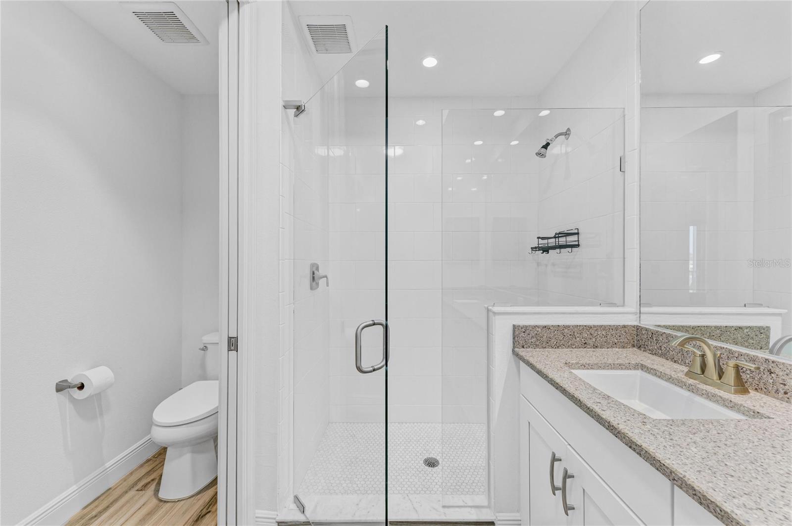 Image 28 of 66 For 10530 Boardwalk Loop 202