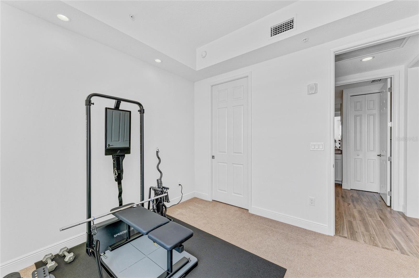 Image 30 of 66 For 10530 Boardwalk Loop 202