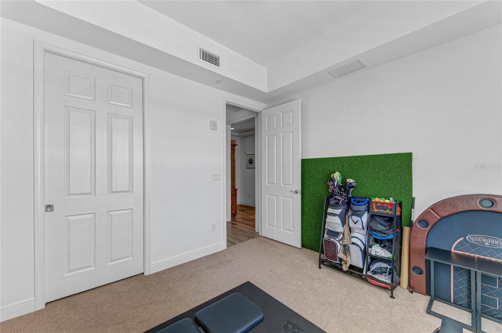 Image 31 of 66 For 10530 Boardwalk Loop 202