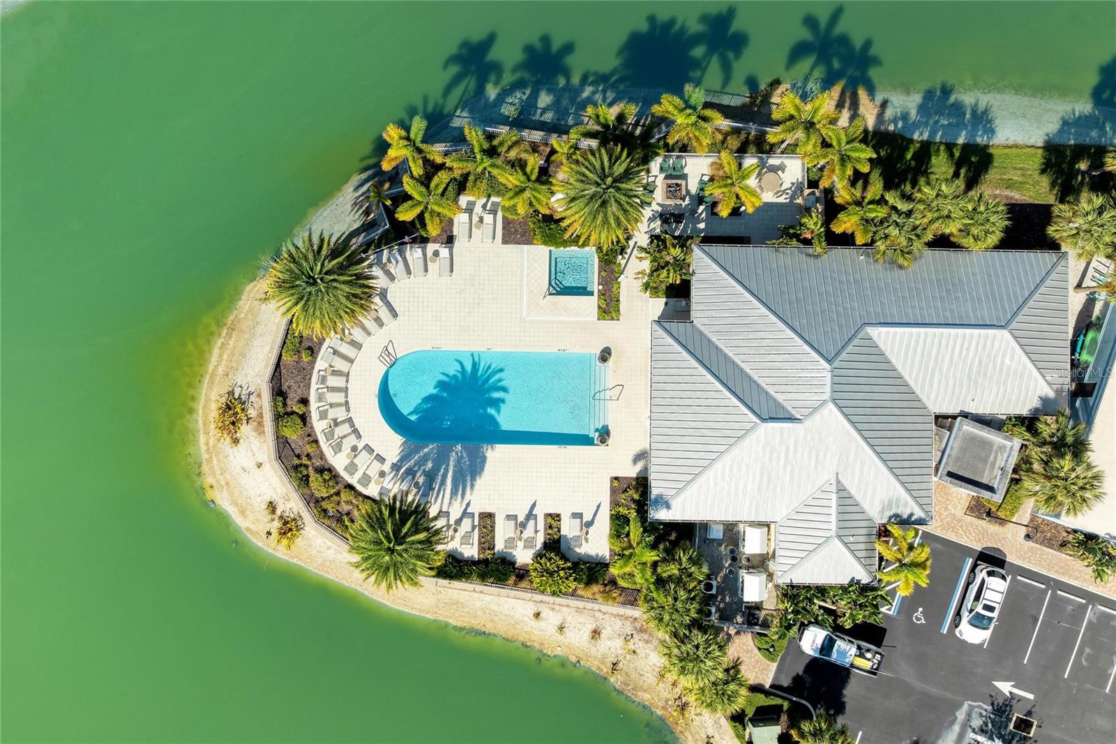 Image 44 of 66 For 10530 Boardwalk Loop 202