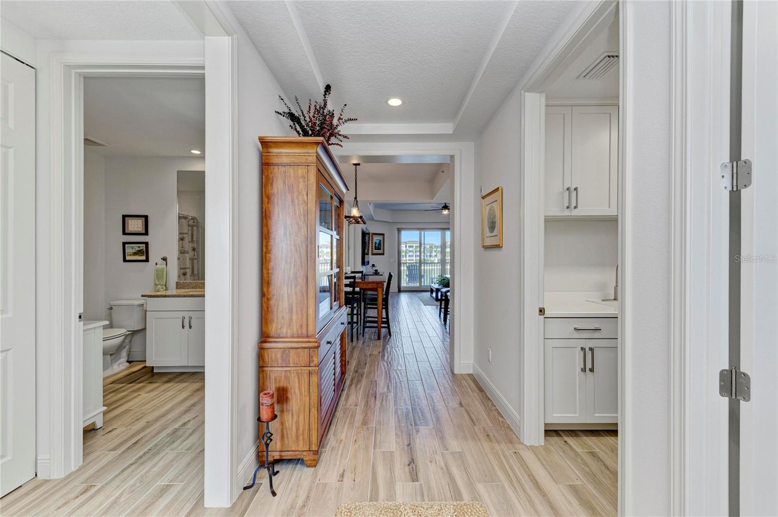 Image 9 of 66 For 10530 Boardwalk Loop 202