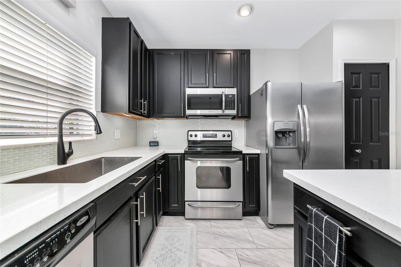 Image 15 of 67 For 6205 Flagfish Court