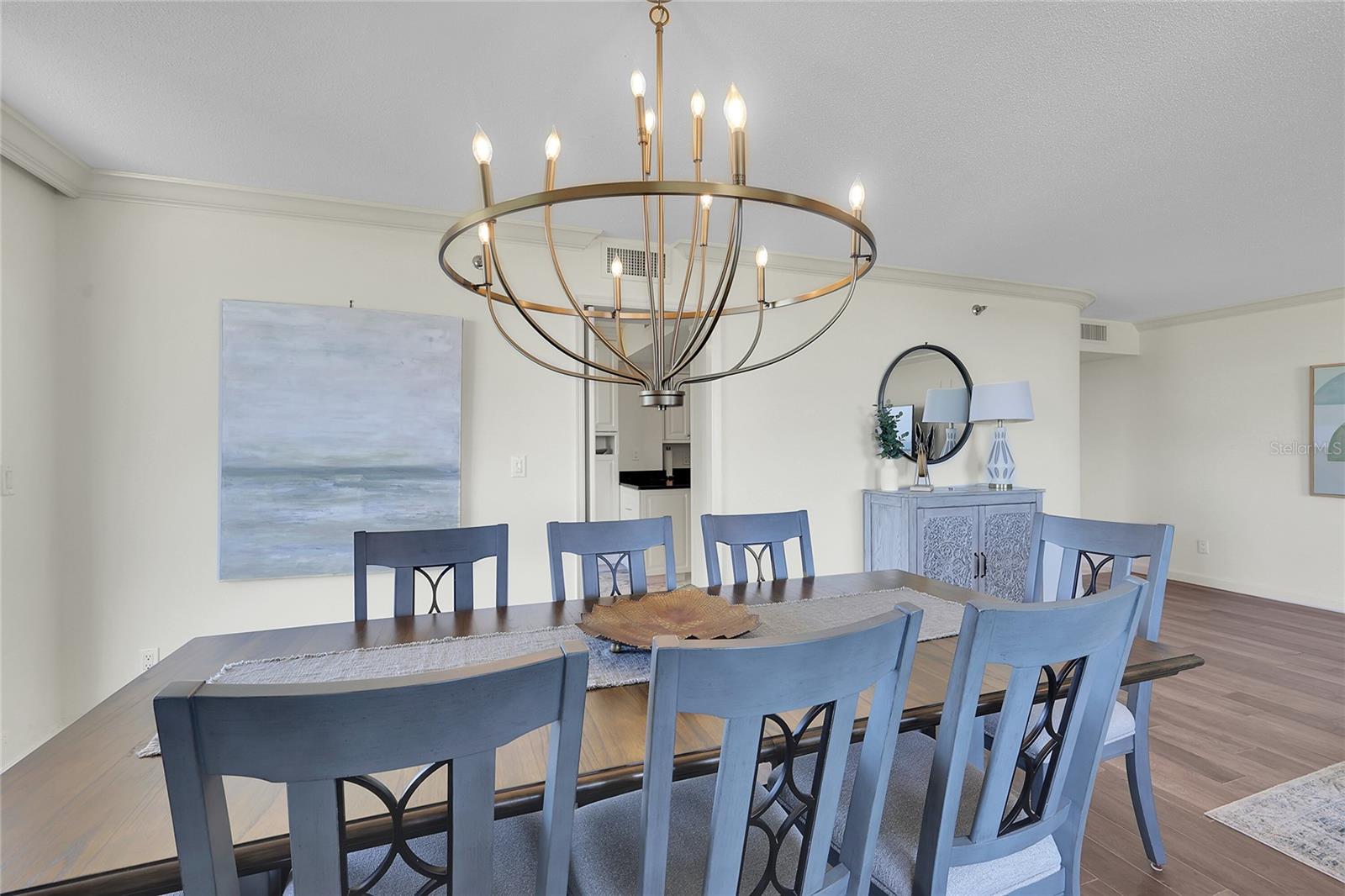 Image 33 of 78 For 775 Longboat Club Road 705