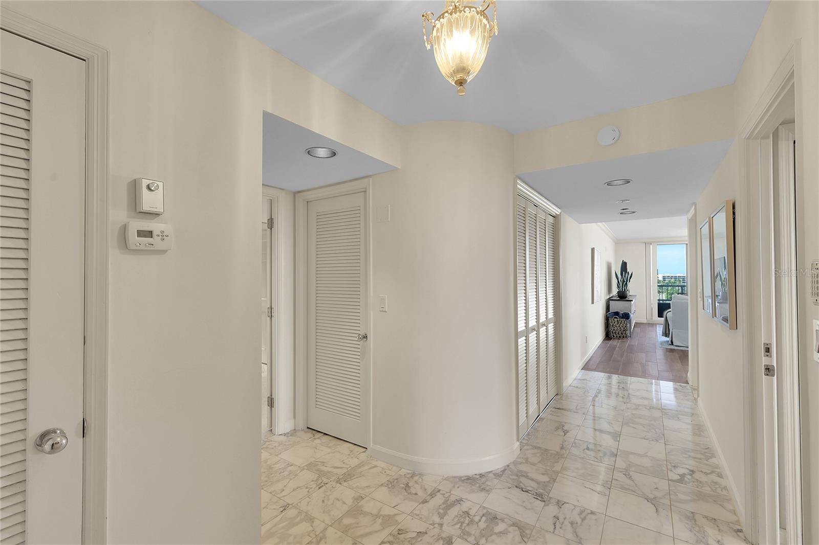 Image 6 of 78 For 775 Longboat Club Road 705