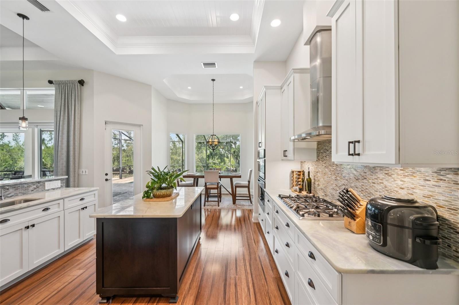 Image 21 of 52 For 609 Colonial Bay Drive