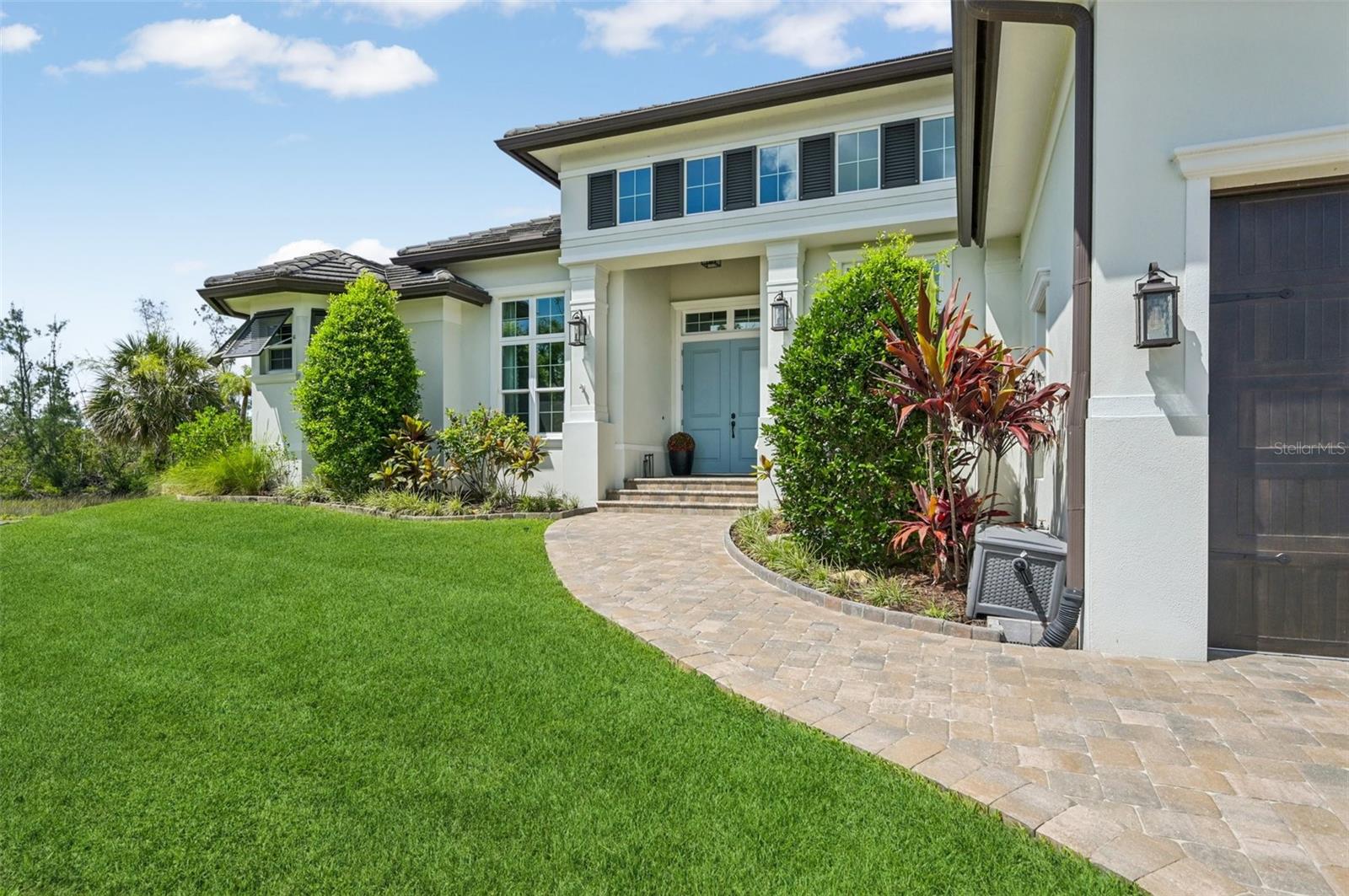 Image 3 of 52 For 609 Colonial Bay Drive